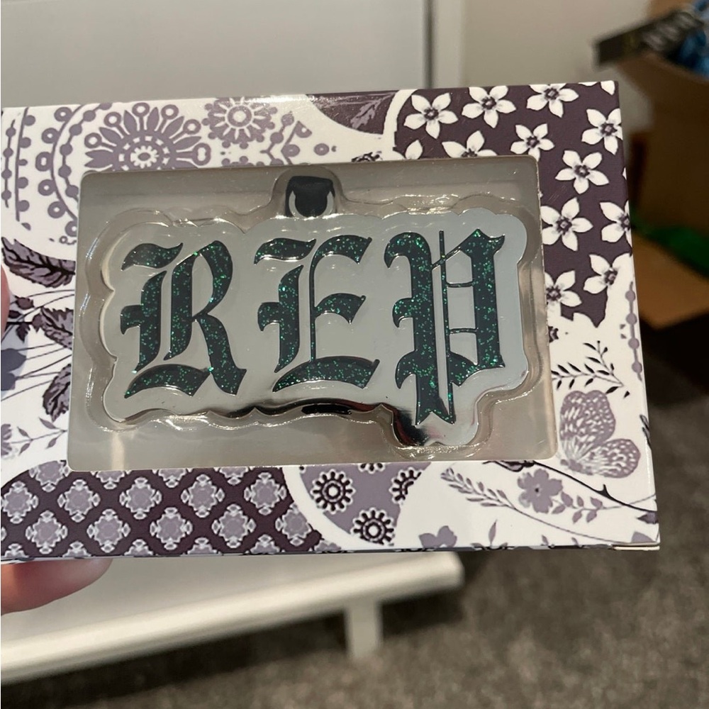 Taylor Swift Ornament